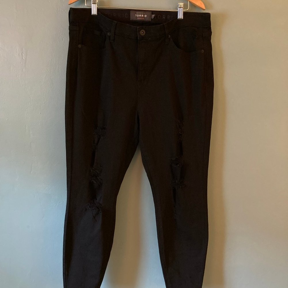Torrid black Sky High skinny jeans size 20R inseam 27"